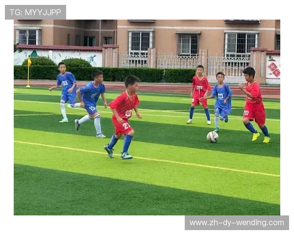 足球比赛中的球员沟通与配合默契